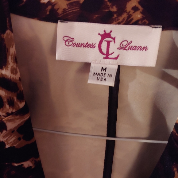 Countess Luann blazer S. M. From the house wives. - Picture 3 of 6